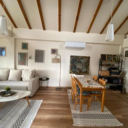 Romantic Mountain 10km To Downtown *