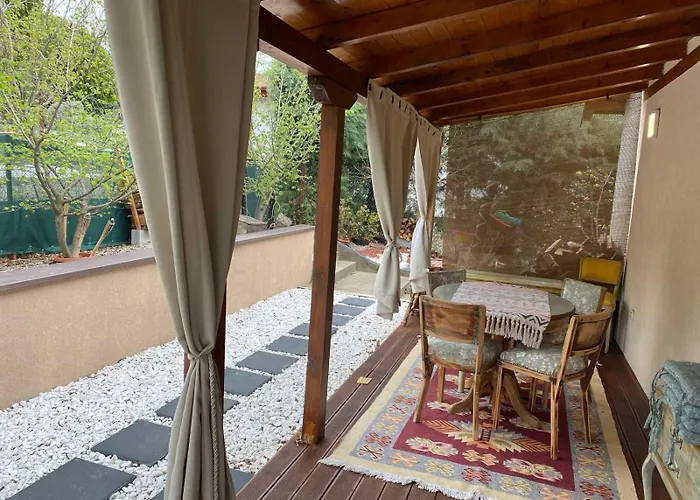 Romantic Mountain 10km To Downtown Вілла Скоп'є