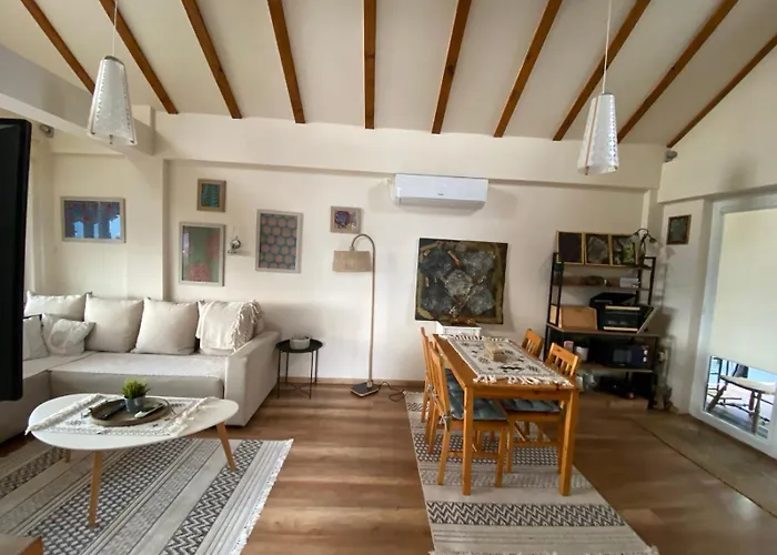 Romantic Mountain 10km To Downtown *